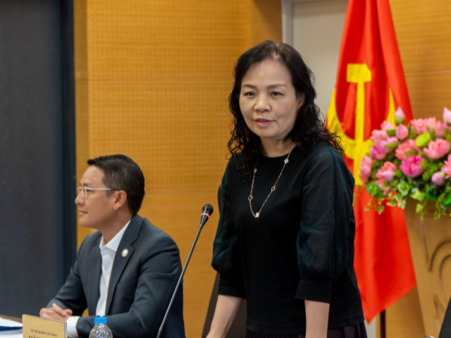 Dr. Ngo Phuong Lan - Chairman of the Joint Examination Council, Chairman of the Association for the Promotion and Development of Vietnamese Cinema, Vice Chairman of the Central Theoretical Council, literary and artistic criticism